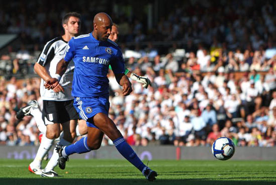 费城人队将核心球员科尔·哈梅尔斯交易至游骑兵换取多名新秀