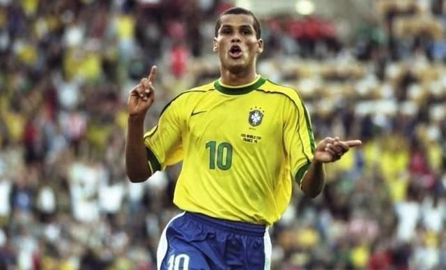 与过去不同 与过去不同