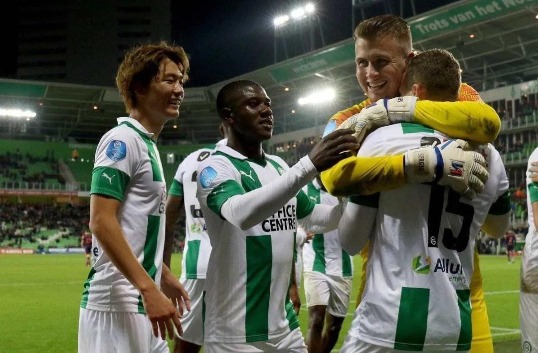 比赛中驾轻 比赛中驾轻