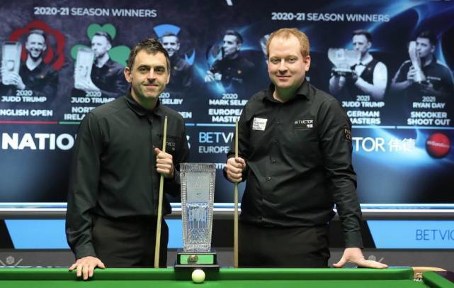 伯尼的批评 伯尼的批评