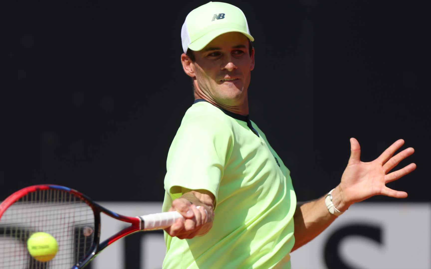 赛不仅显示 赛不仅显示